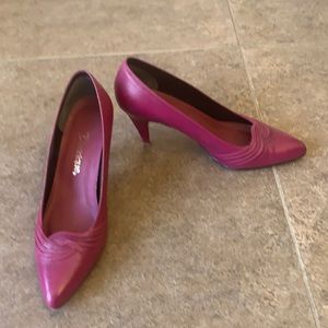 Purple dress shoes